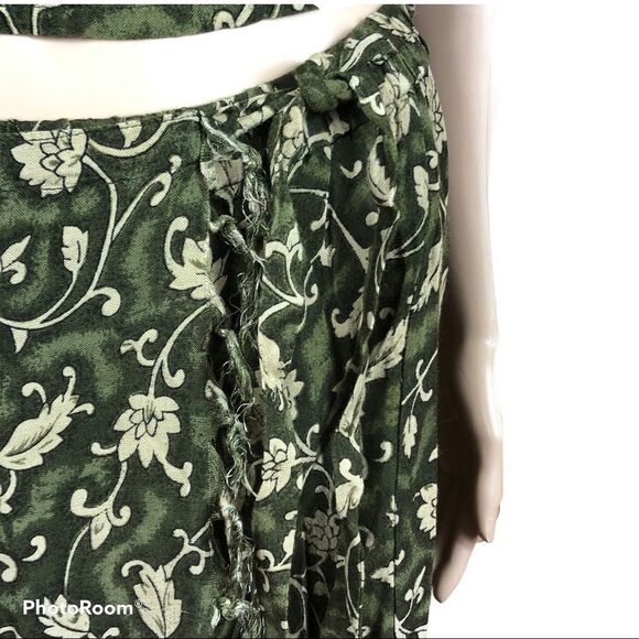 Jessica Sport vintage green sleeveless top and sarong skirt - Picture 3 of 9